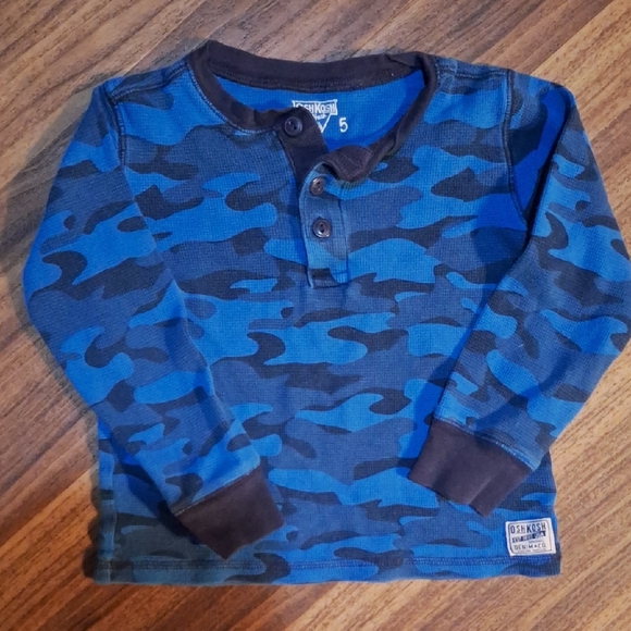 OshKosh B'gosh Other - 💥Buy2Get1Free💥OshKosh B'gosh Blue Camo Kids Henley Shirt